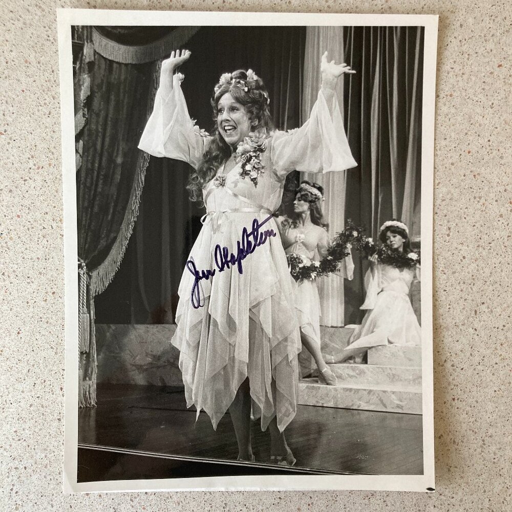 Jean Stapleton Signed Photo 7" X 9" B&W 1977 TV Special They Said It with Music